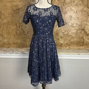 Betsey Johnson Fit‎ Flare Dress Womens 4 Blue Floral Lace Metallic Open Back